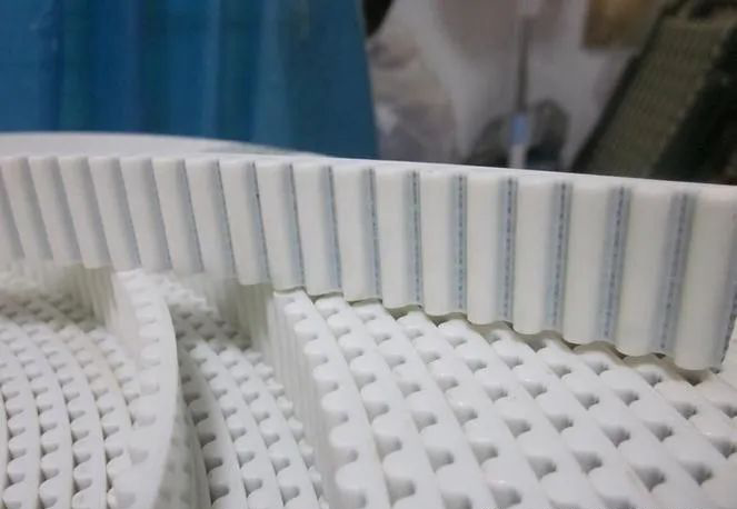 【聚氨酯膠粘劑】新品接連問(wèn)世，市場(chǎng)前景廣闊